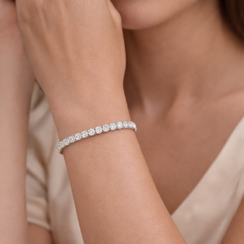 Round Brilliant Cut Lab-Grown Diamond Tennis Bracelet