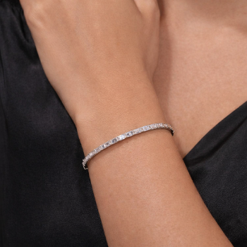Lab-Grown Diamond Emerald Cut Single-Row Bracelet