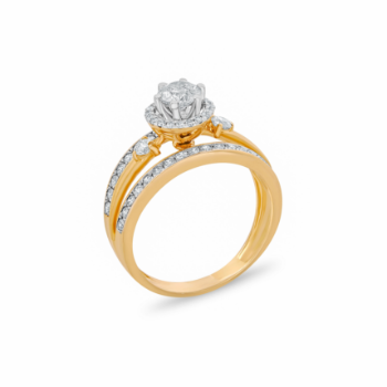 Shimmering Diamond Halo Ring