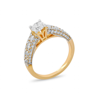 Royal Diamond Glamour Ring