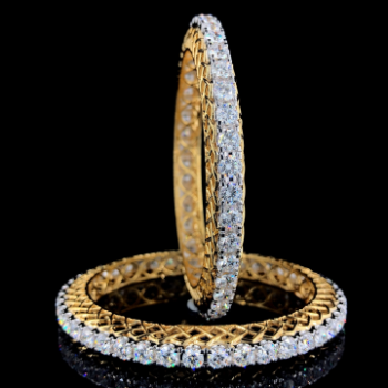 Lab-Grown Diamond Round Brilliant Lattice Designer Bangle Pair