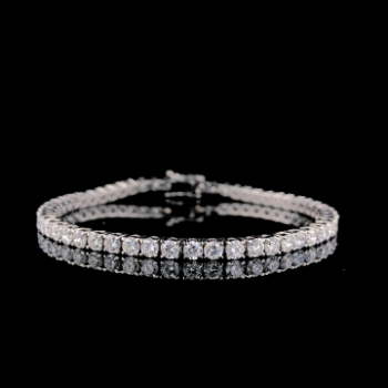 Round Brilliant Cut Lab-Grown Diamond Tennis Bracelet