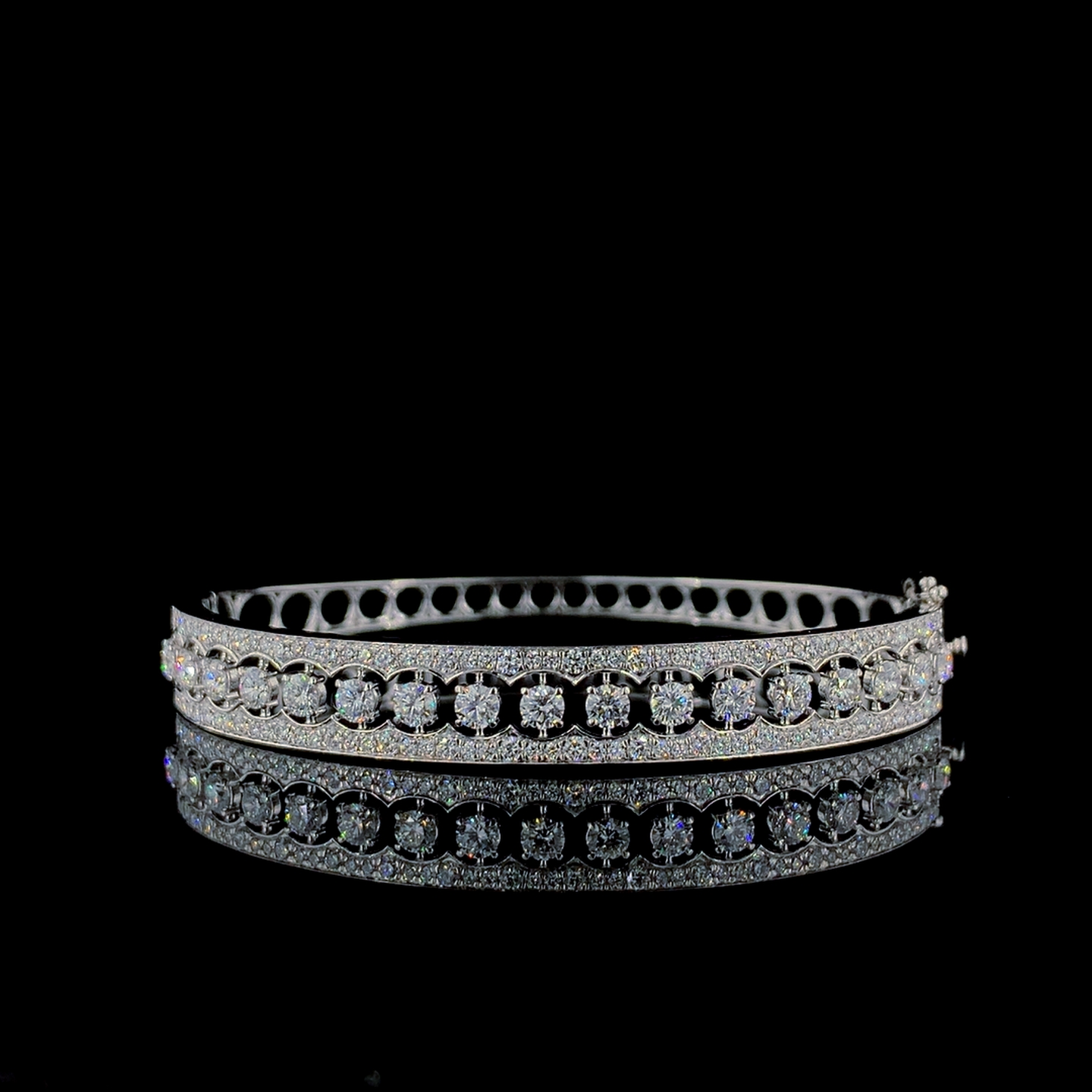 bracelet_whitegold_1440x1440-24.jpg